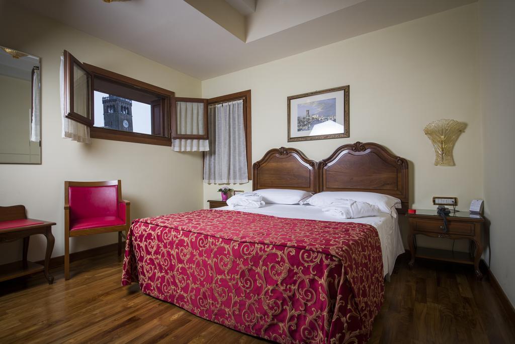 Hotel Spessotto ปอร์โตกรูอาโร ภายนอก รูปภาพ