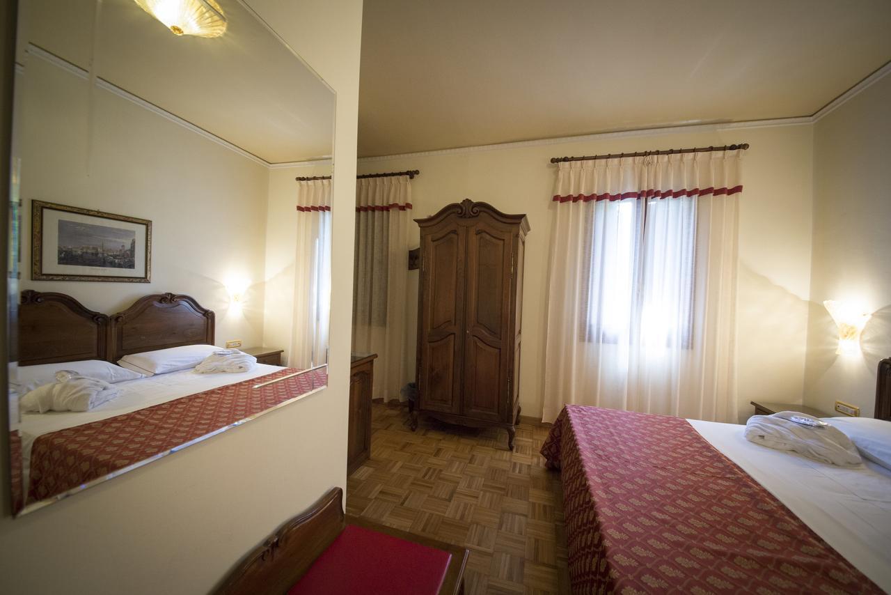 Hotel Spessotto ปอร์โตกรูอาโร ภายนอก รูปภาพ