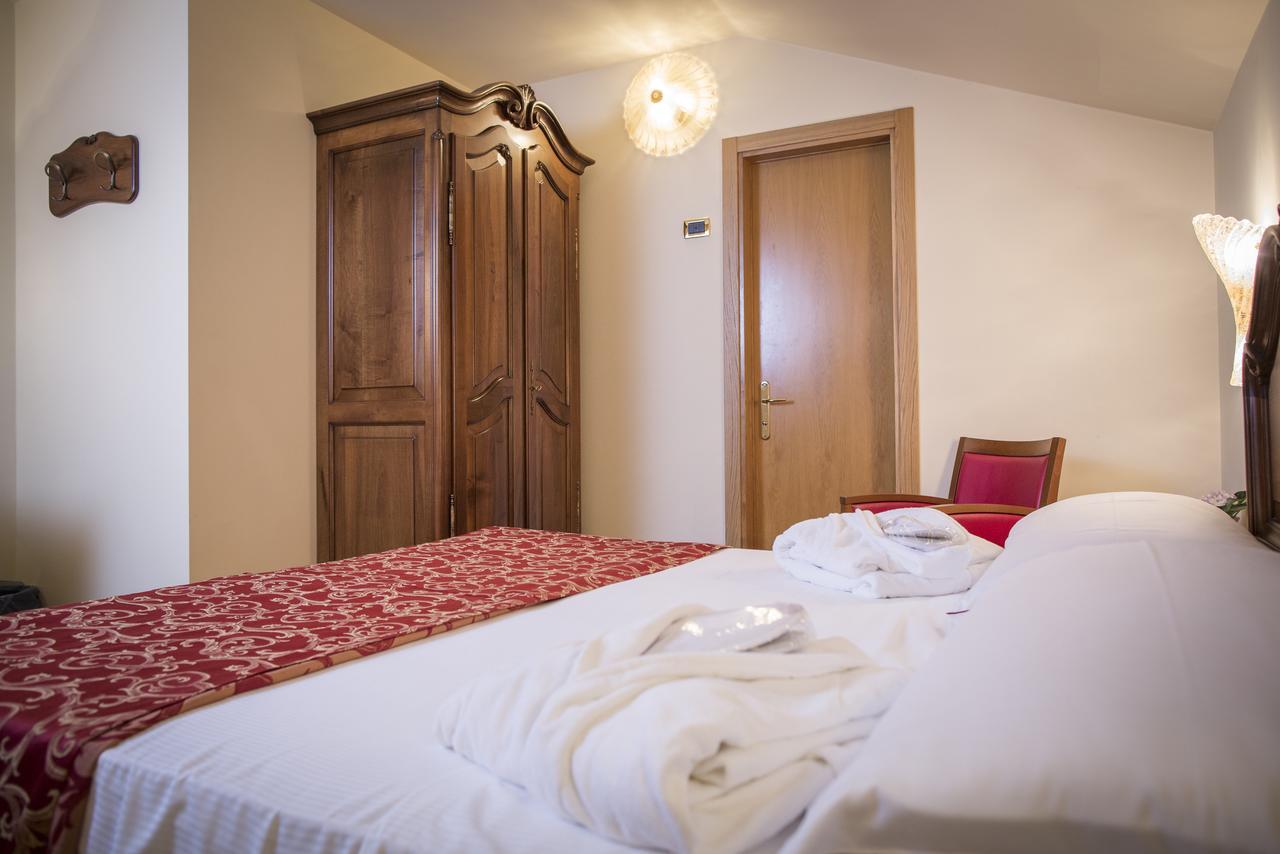 Hotel Spessotto ปอร์โตกรูอาโร ภายนอก รูปภาพ