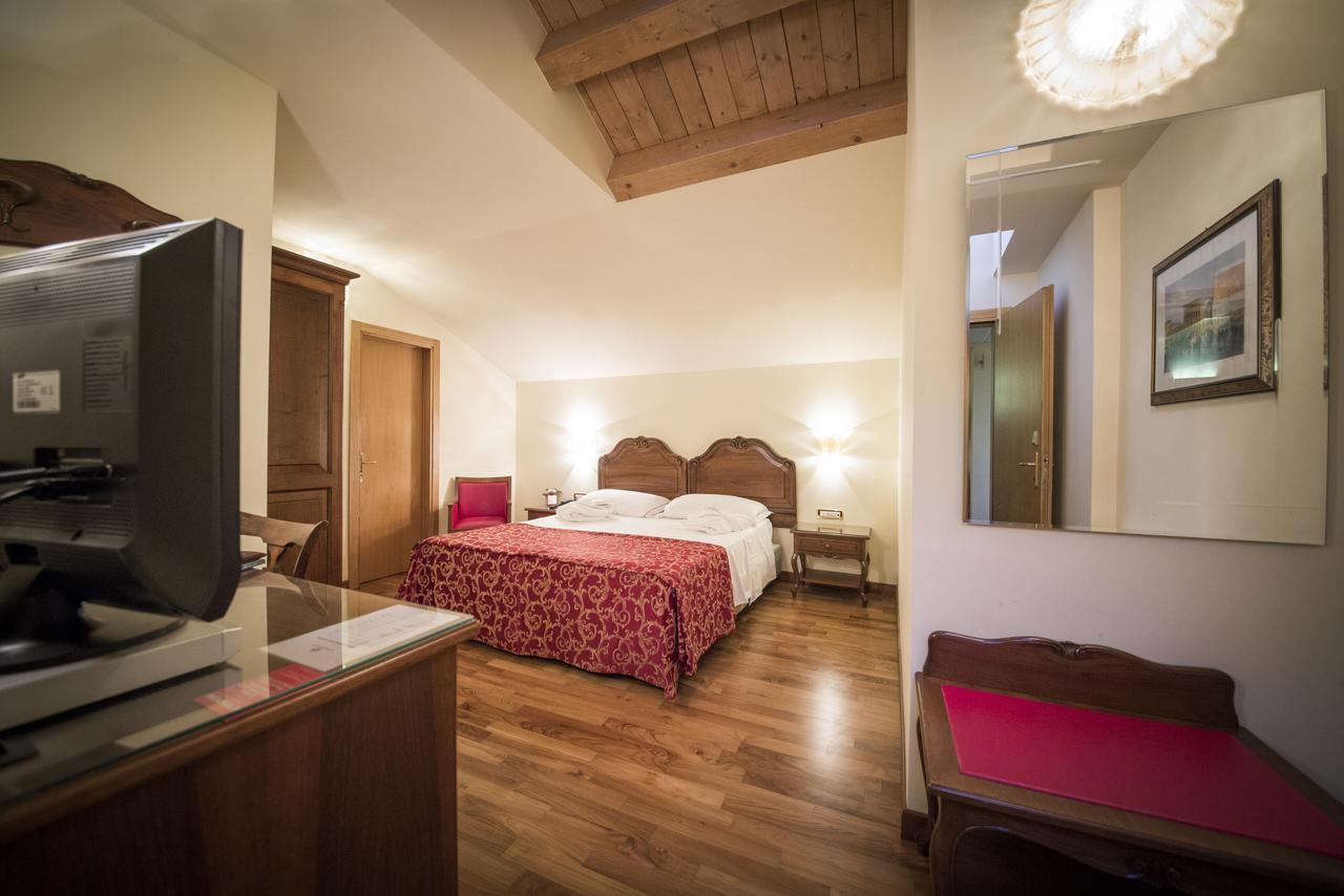 Hotel Spessotto ปอร์โตกรูอาโร ภายนอก รูปภาพ