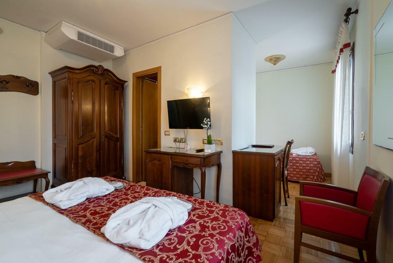 Hotel Spessotto ปอร์โตกรูอาโร ภายนอก รูปภาพ