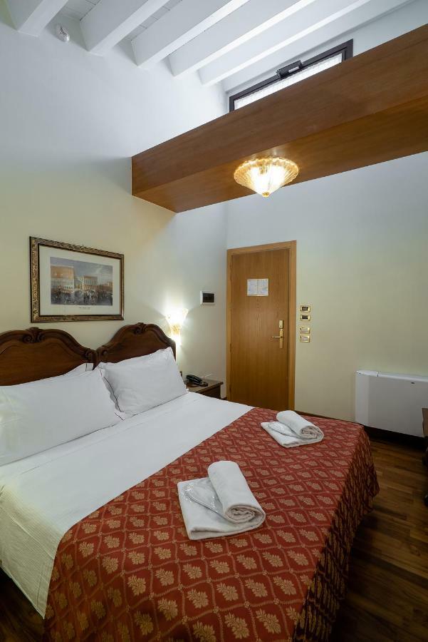 Hotel Spessotto ปอร์โตกรูอาโร ภายนอก รูปภาพ